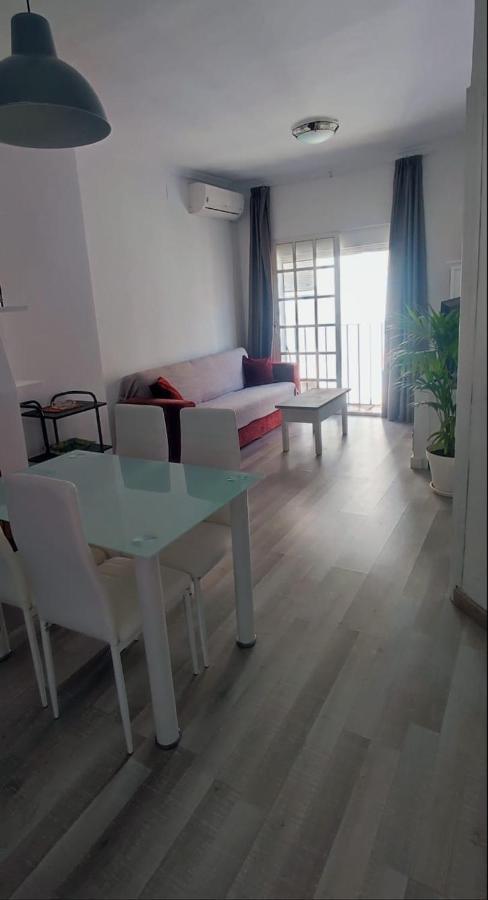Apartamentos Ana'S Cozy Inns توريمولينوس المظهر الخارجي الصورة