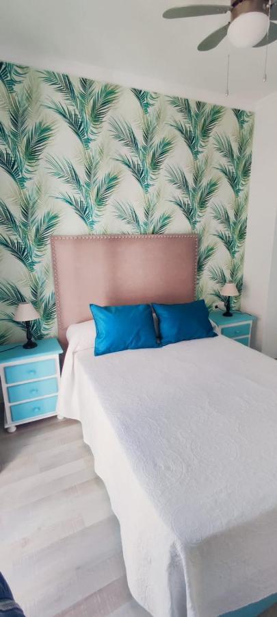 Apartamentos Ana'S Cozy Inns توريمولينوس المظهر الخارجي الصورة