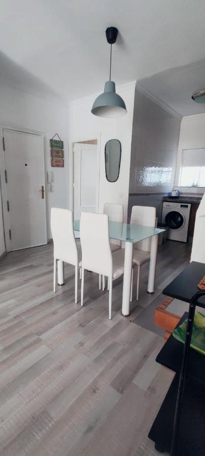 Apartamentos Ana'S Cozy Inns توريمولينوس المظهر الخارجي الصورة