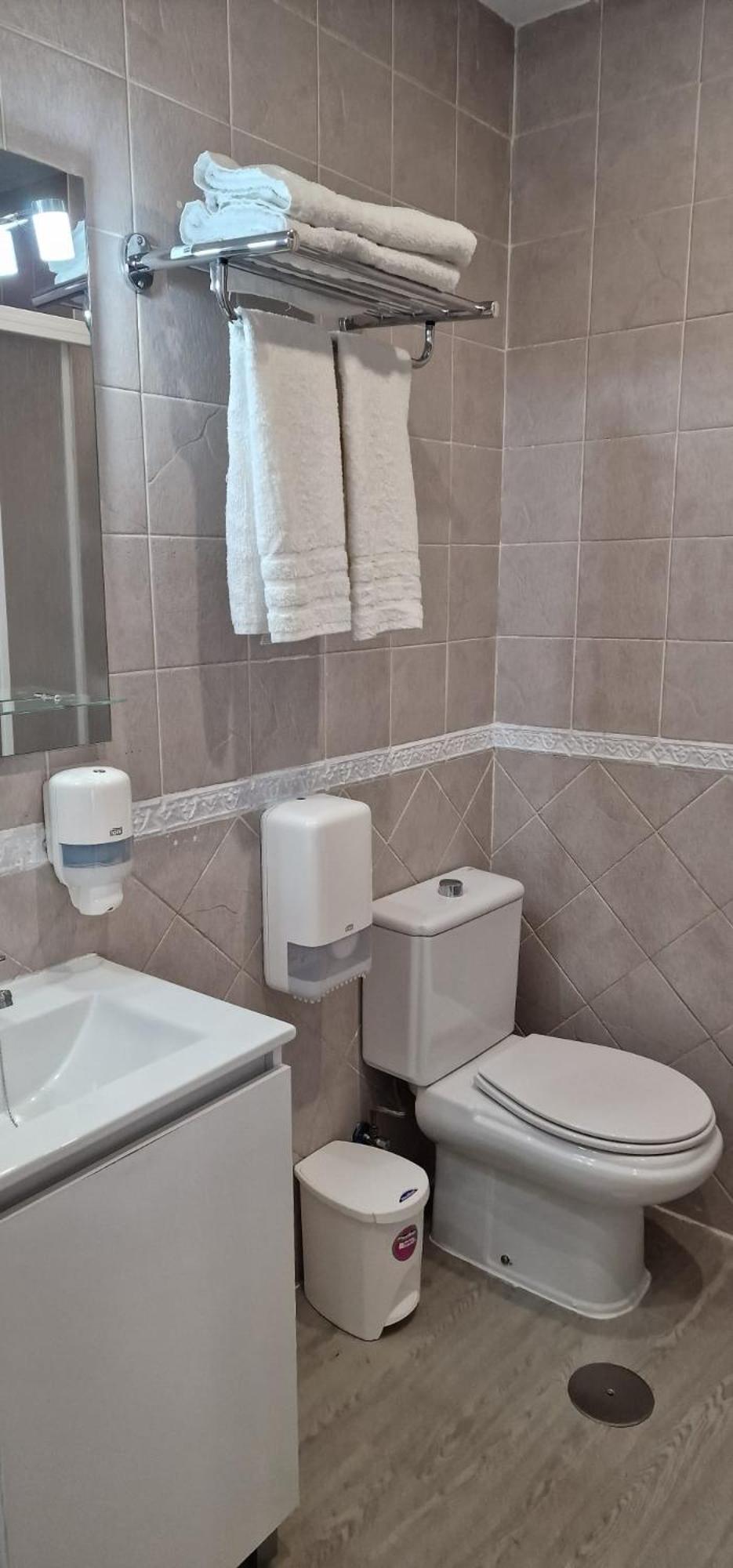 Apartamentos Ana'S Cozy Inns توريمولينوس المظهر الخارجي الصورة